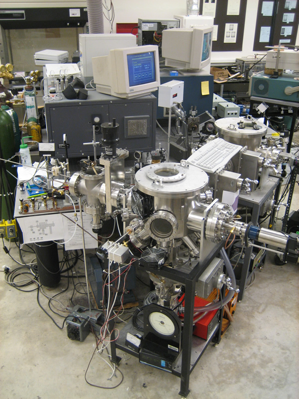 Dual Pulsed Laser Deposition System at LAMSAT