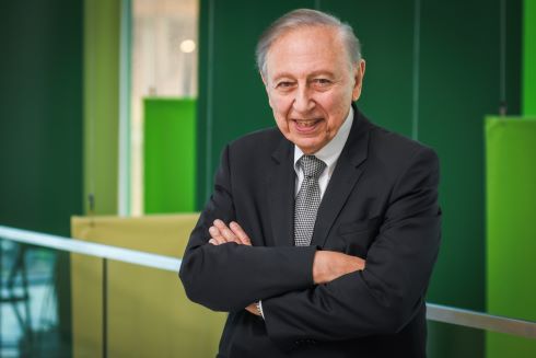 Dr. Robert Gallo at the USF Health Morsani College of Medicine 